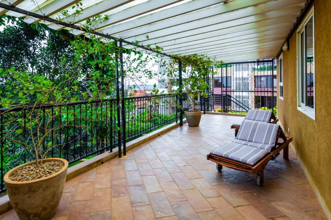 Ewaange - A Casa Mia Bed & Breakfast Kampala Luaran gambar