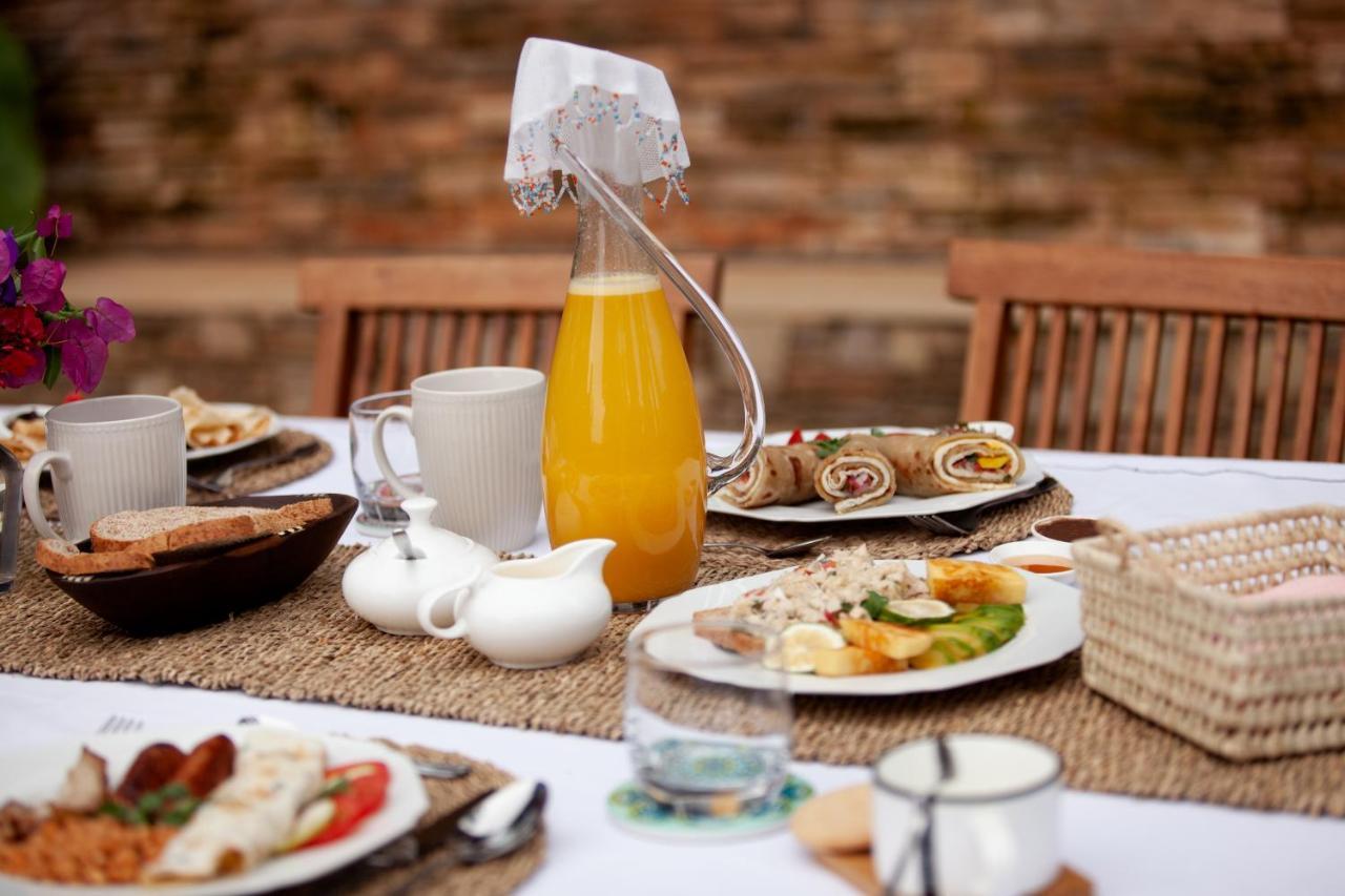 Ewaange - A Casa Mia Bed & Breakfast Kampala Luaran gambar